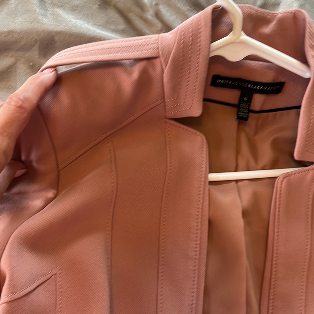 White House, Black market women’s blazer - Picture 6 of 8